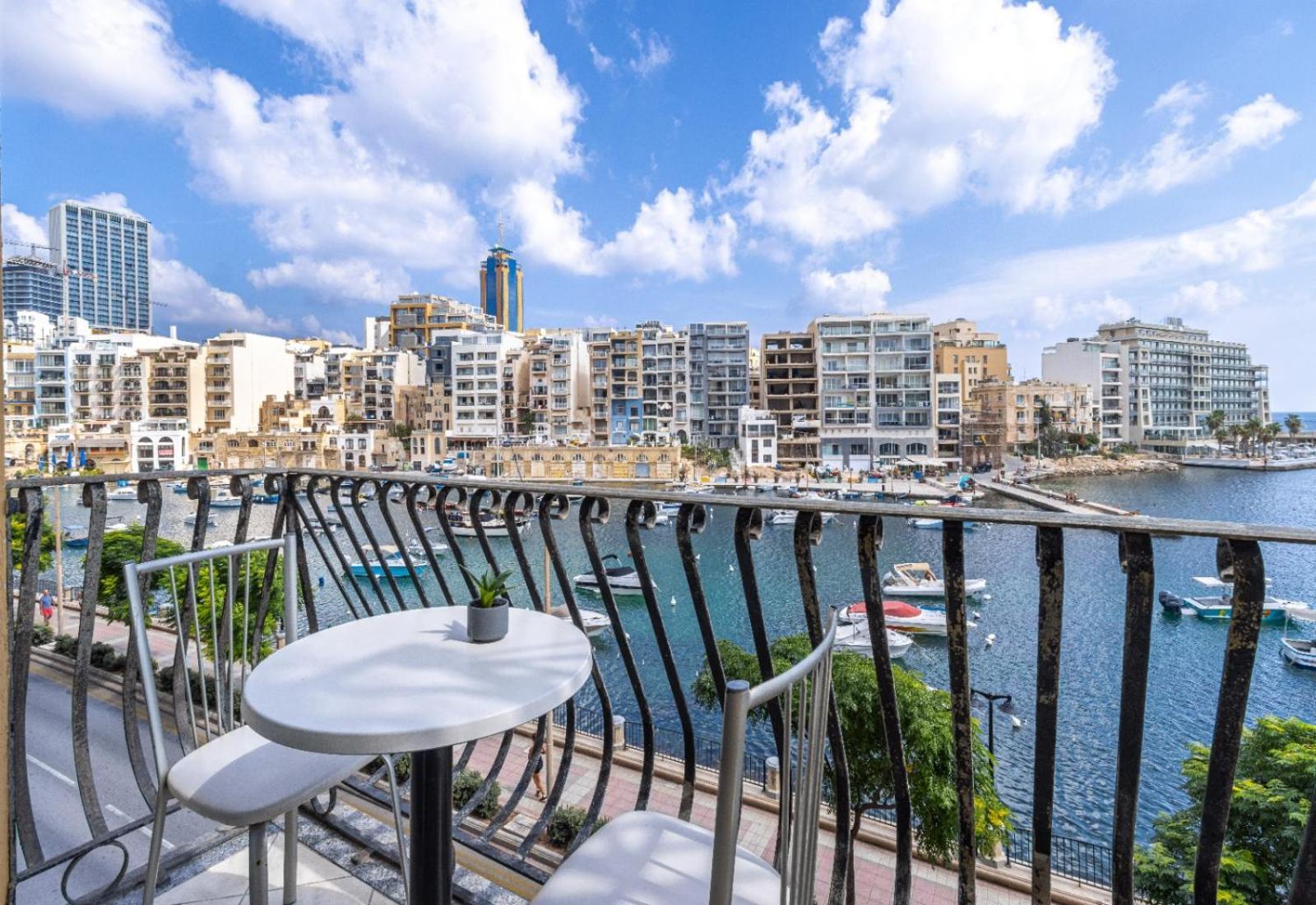 Morina Court Appartement *